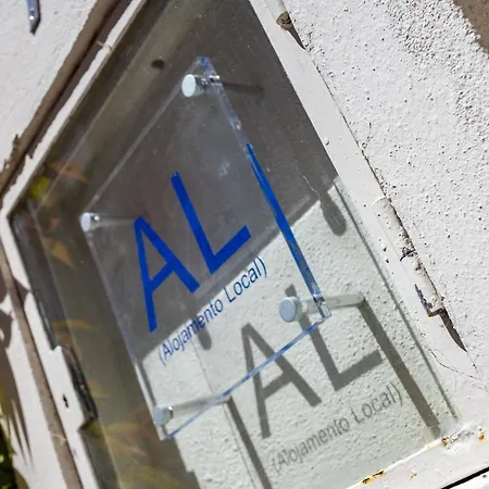 Postigo Do Cais - By Y Concept 세투발