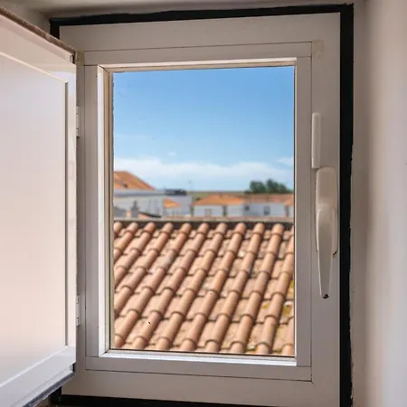 Postigo Do Cais - By Y Concept *