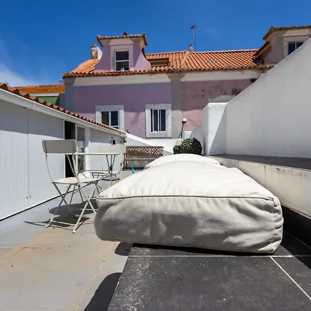 Postigo Do Cais - By Y Concept * Setubal
