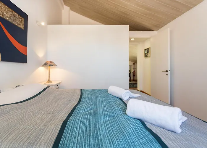 Postigo Do Cais - By Y Concept Setúbal