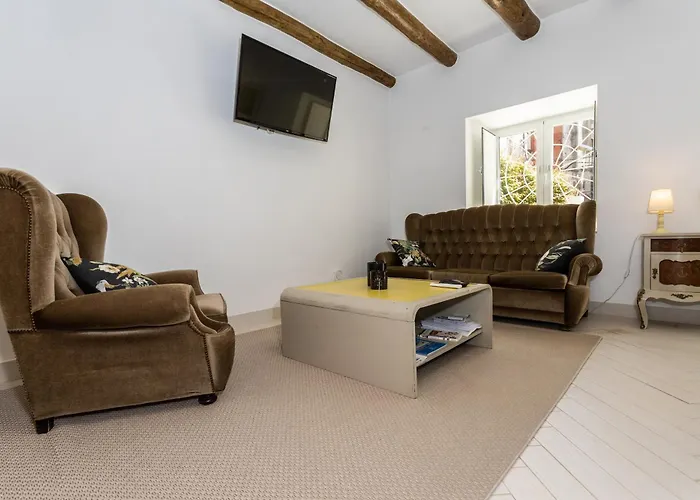 Postigo Do Cais - By Y Concept Setúbal