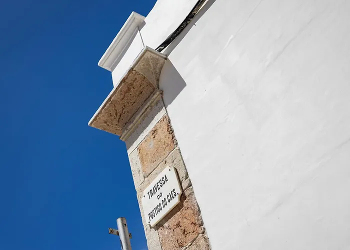 Postigo Do Cais - By Y Concept *