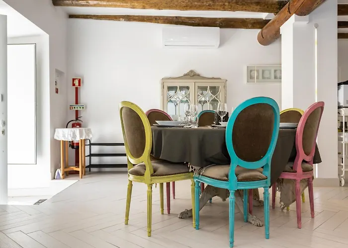 Postigo Do Cais - By Y Concept * Setúbal